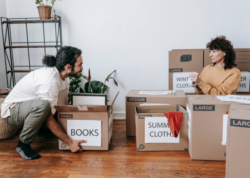 How to Label Boxes for Easy Unpacking