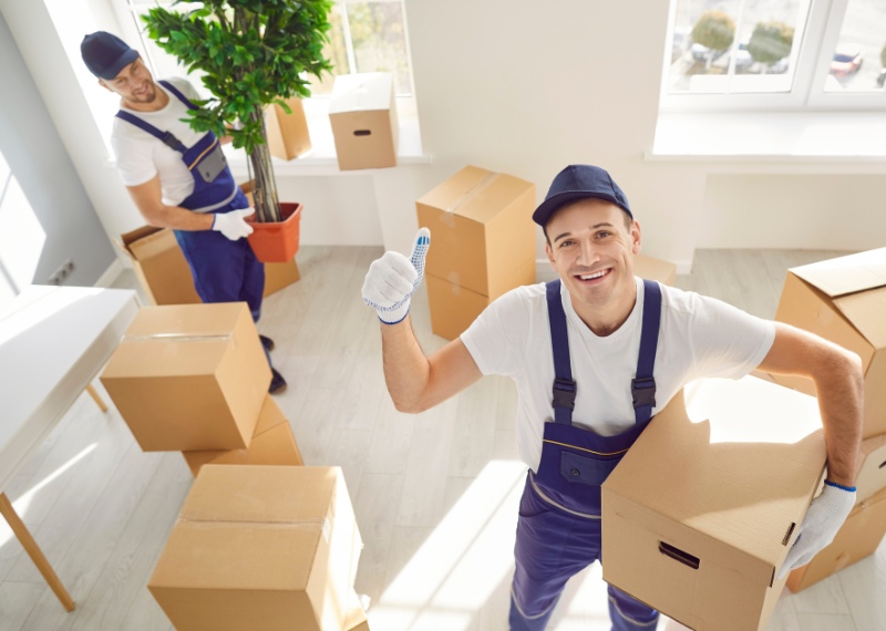 The Benefits of Hiring Local Movers